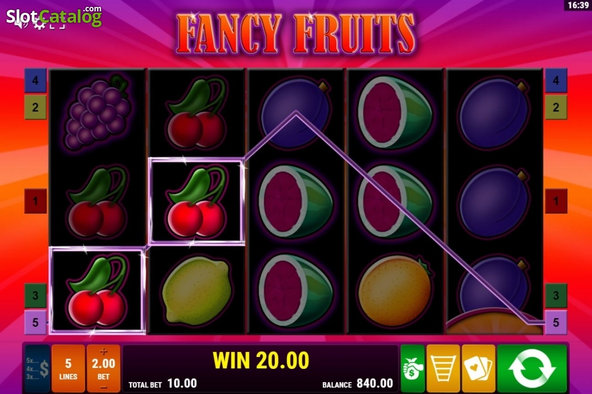 Fancy Frutis video slot game screenshot